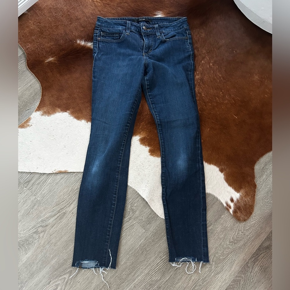 Joe's Jeans Dark Blue Straight Leg Chelsea Women's Jeans, Size 26